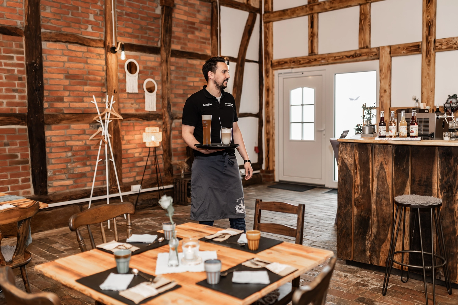 Fachwerk16, Buffet Essen