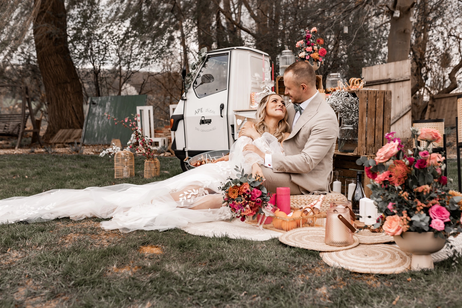 Fachwerk16, Esstische